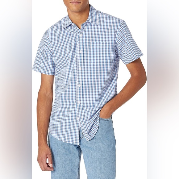 Amazon Essentials Men's Regular-Fit Short-Sleeve Poplin Shirt - Picture 2 of 16